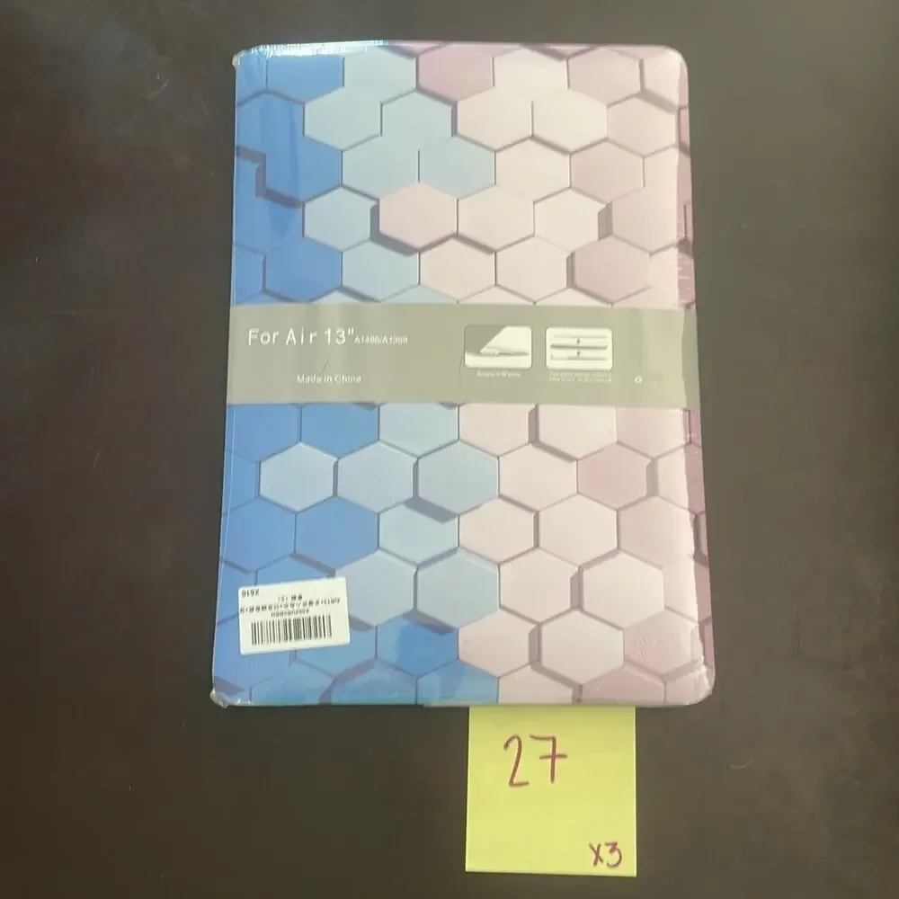 MacBook Air 13” 2010-2017 blue/purple hexagon design hardshell case